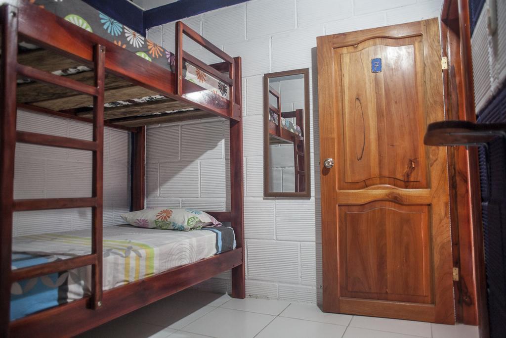 Hostel El Gran Azul Olón Habitación foto