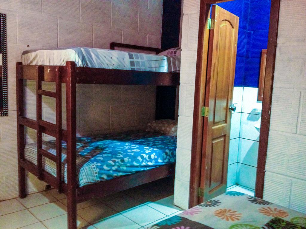 Hostel El Gran Azul Olón Habitación foto